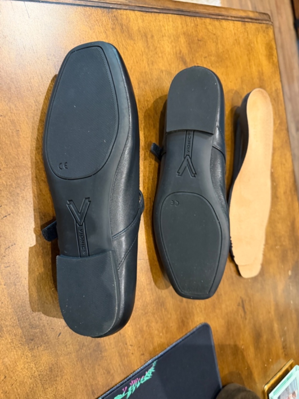 VIONIC ALAMEDA MARY JANE FLAT Black size 8.5 - No box - Picture 5 of 6